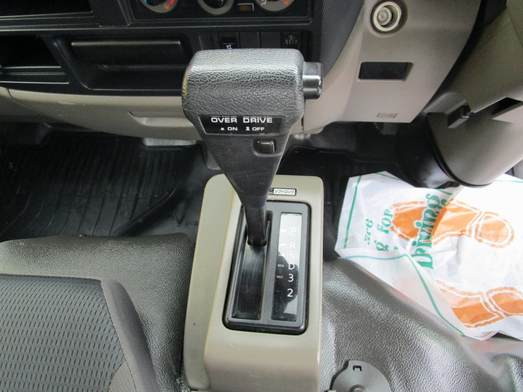 日産 アトラス CBF-SQ2F24(2WD)の写真27