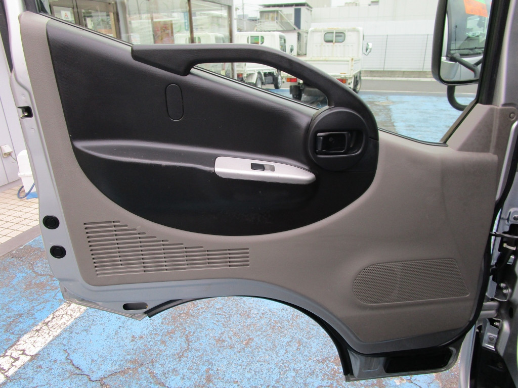 日産 アトラス CBF-SQ2F24(2WD)の写真23