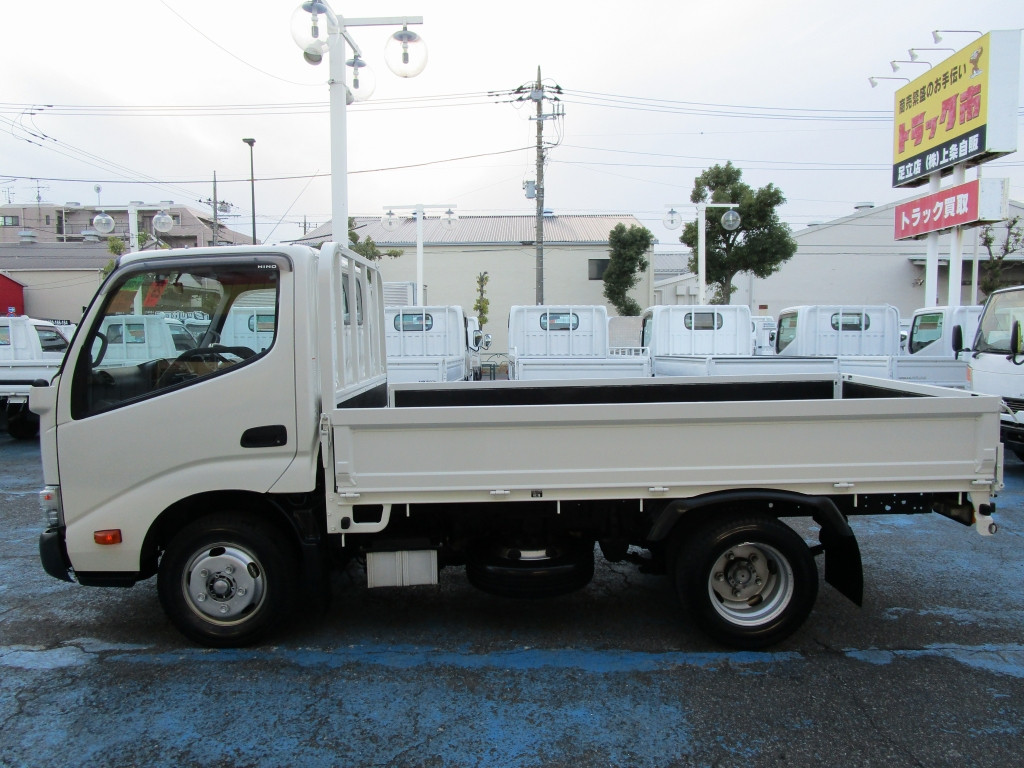 日野 デュトロ TPG-XZU605M(2WD)の写真11