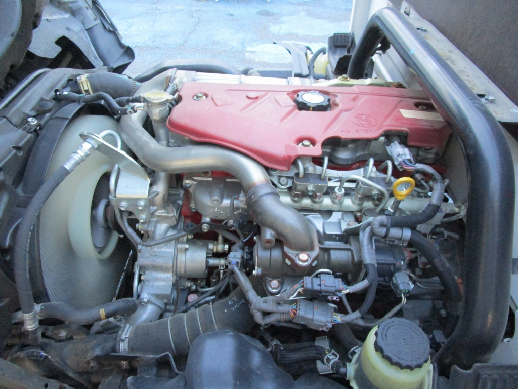 日野 デュトロ TPG-XZU605M(2WD)の写真16