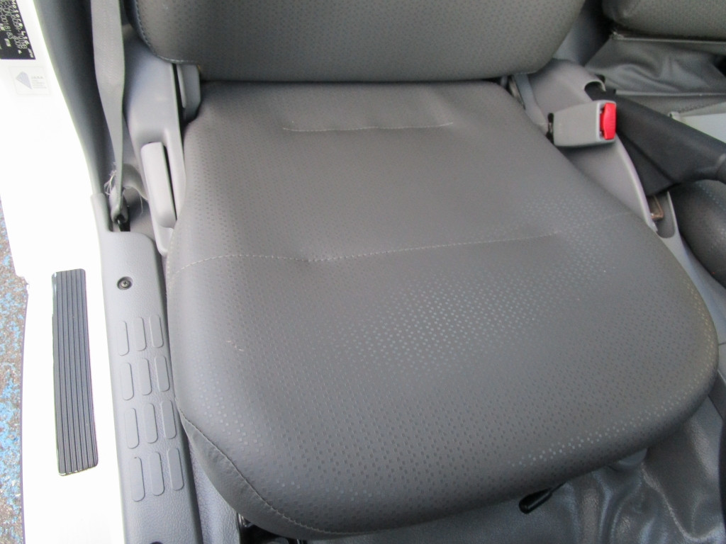 日野 デュトロ TPG-XZU605M(2WD)の写真30