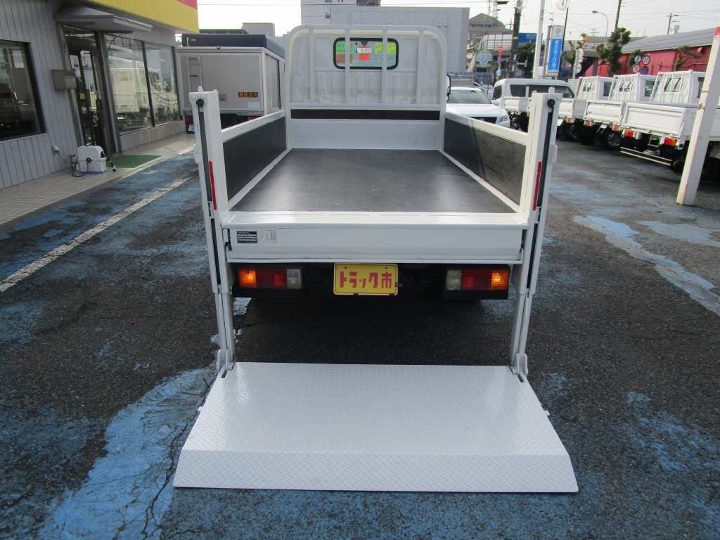 日野 デュトロ 2RG-XZU605M(2WD)の写真4