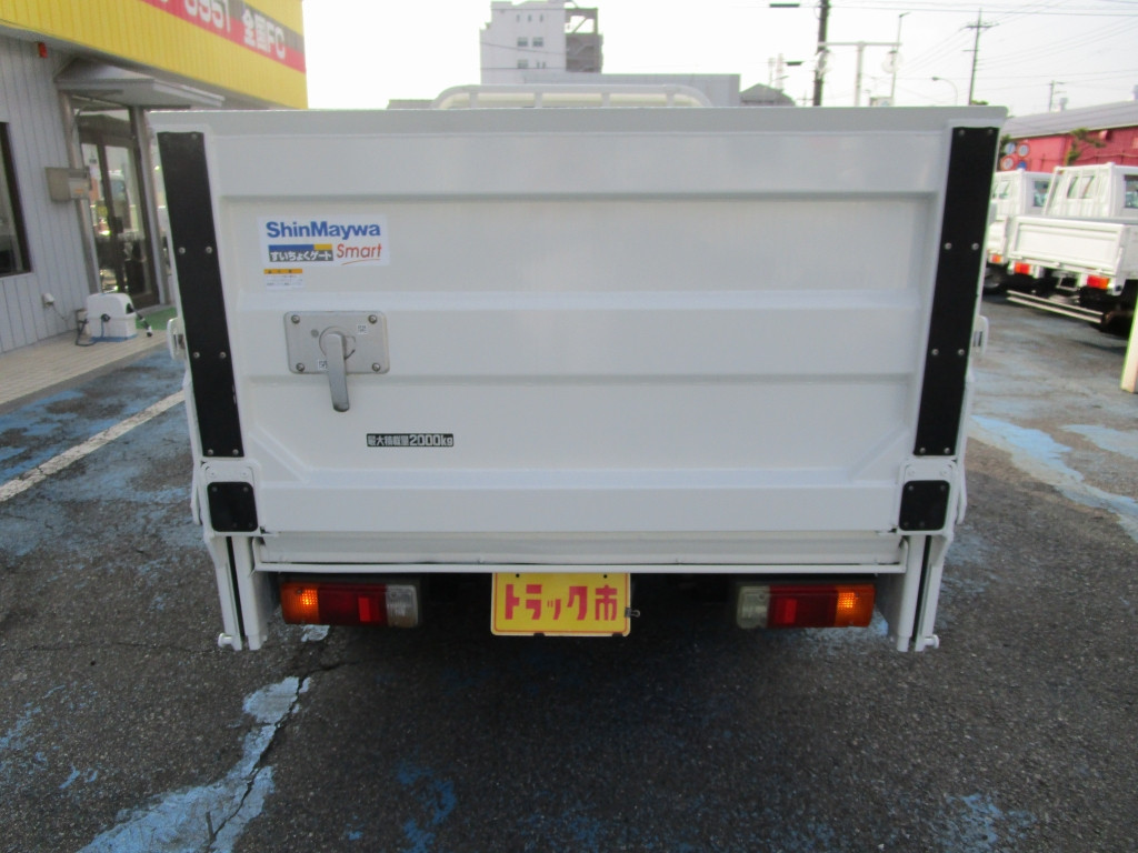 日野 デュトロ 2RG-XZU605M(2WD)の写真5