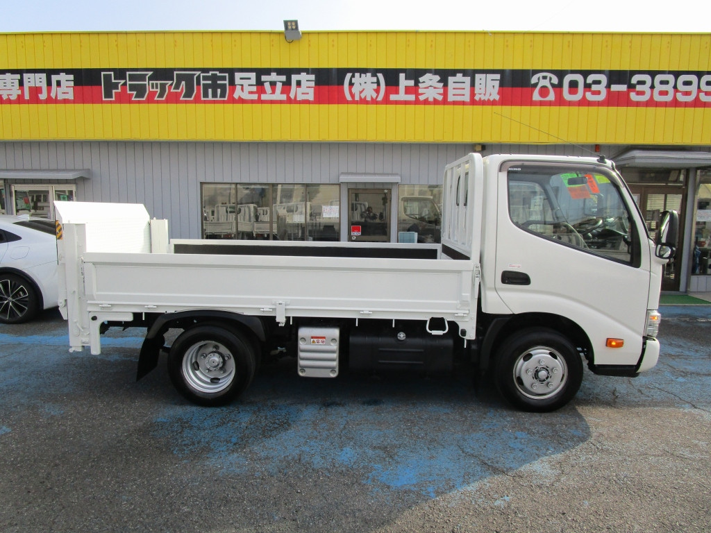 日野 デュトロ 2RG-XZU605M(2WD)の写真8