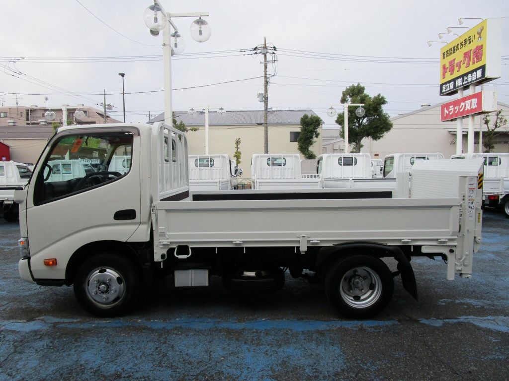 日野 デュトロ 2RG-XZU605M(2WD)の写真11