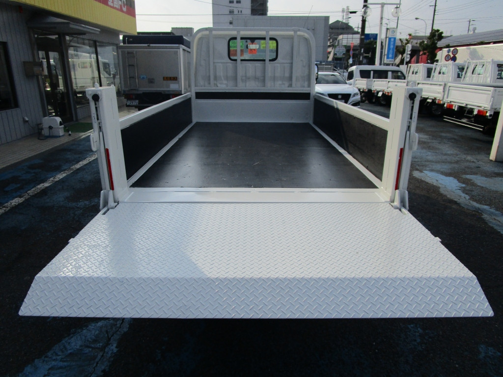 日野 デュトロ 2RG-XZU605M(2WD)の写真19