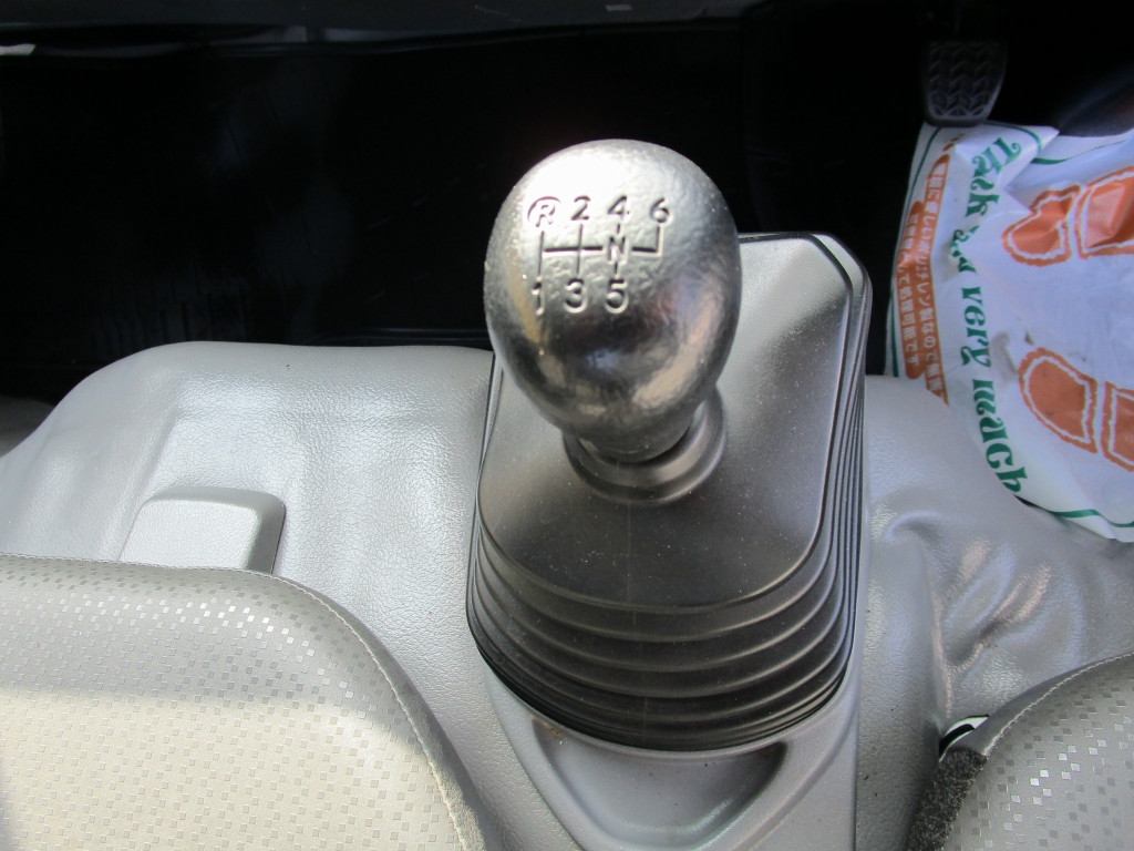 日野 デュトロ 2RG-XZU605M(2WD)の写真33