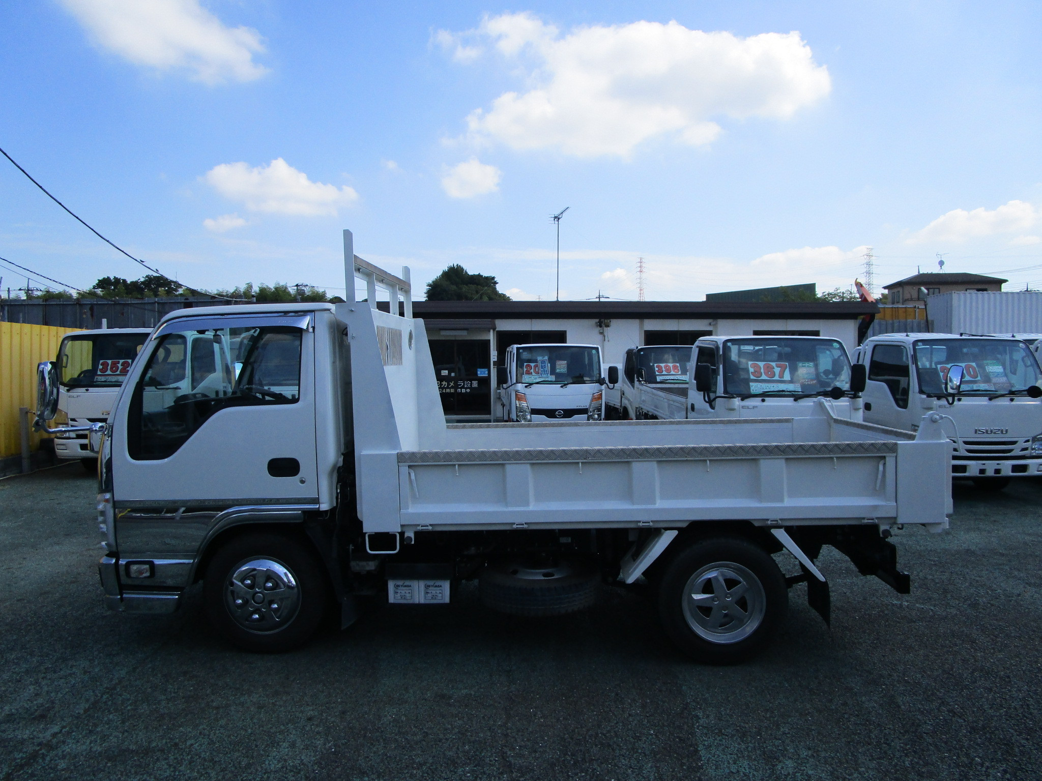 いすゞ エルフ 2RG-NKR88ADの写真4