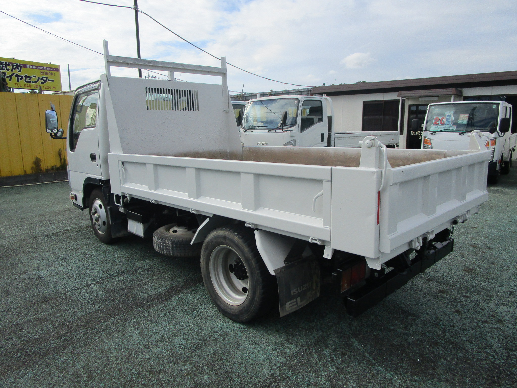 いすゞ エルフ 2RG-NKR88ADの写真6