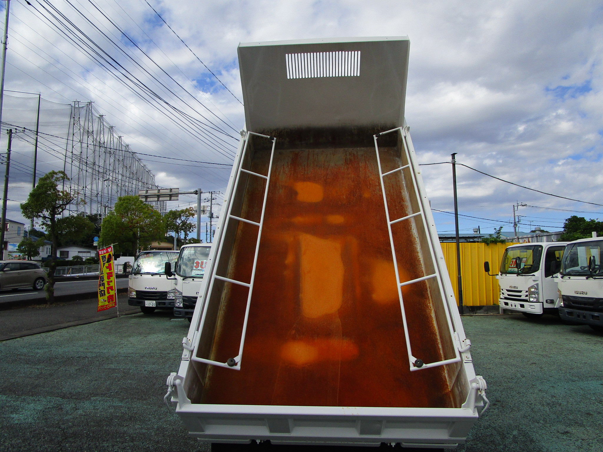 いすゞ エルフ 2RG-NKR88ADの写真10