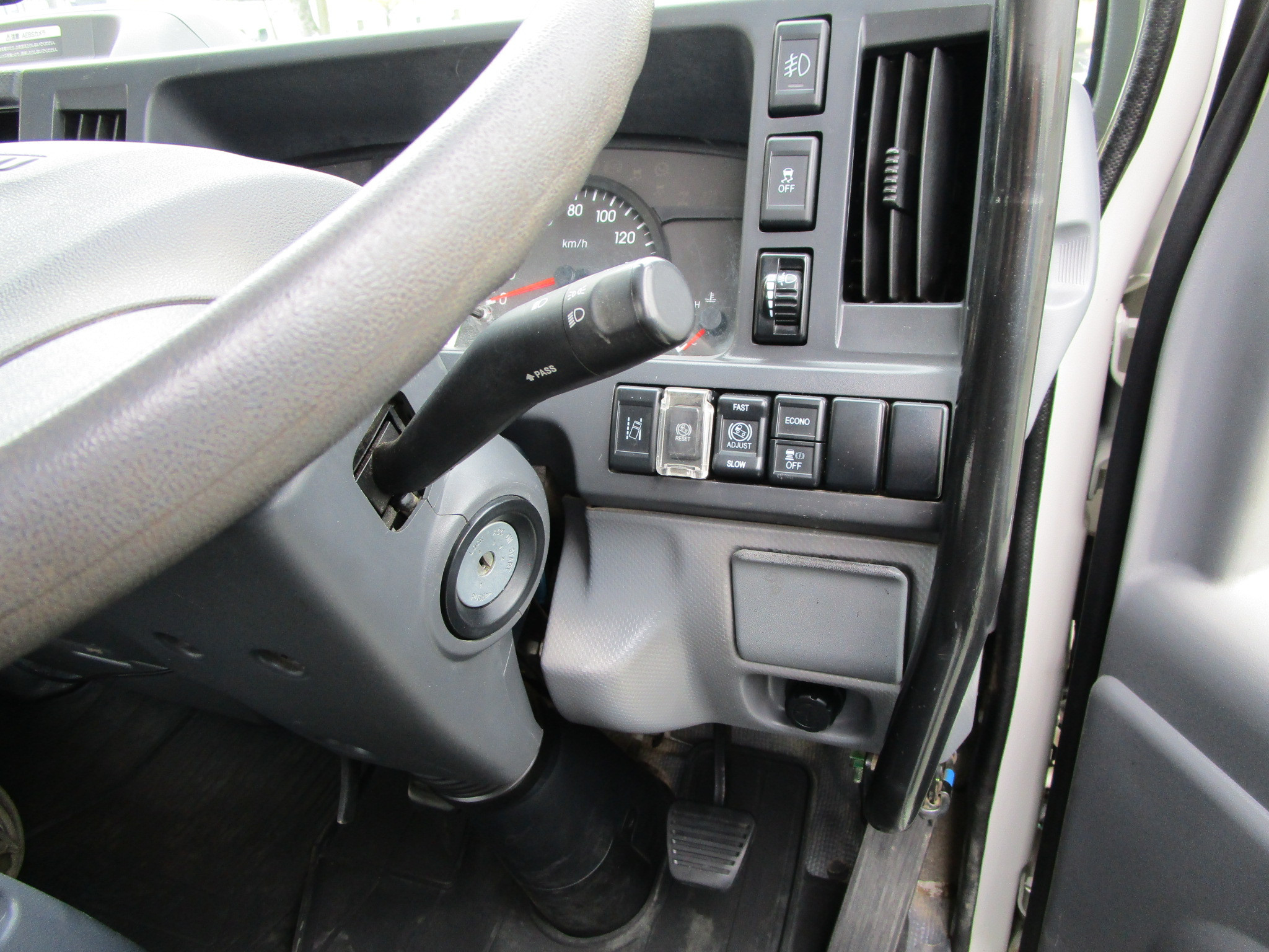 いすゞ エルフ 2RG-NKR88ADの写真21