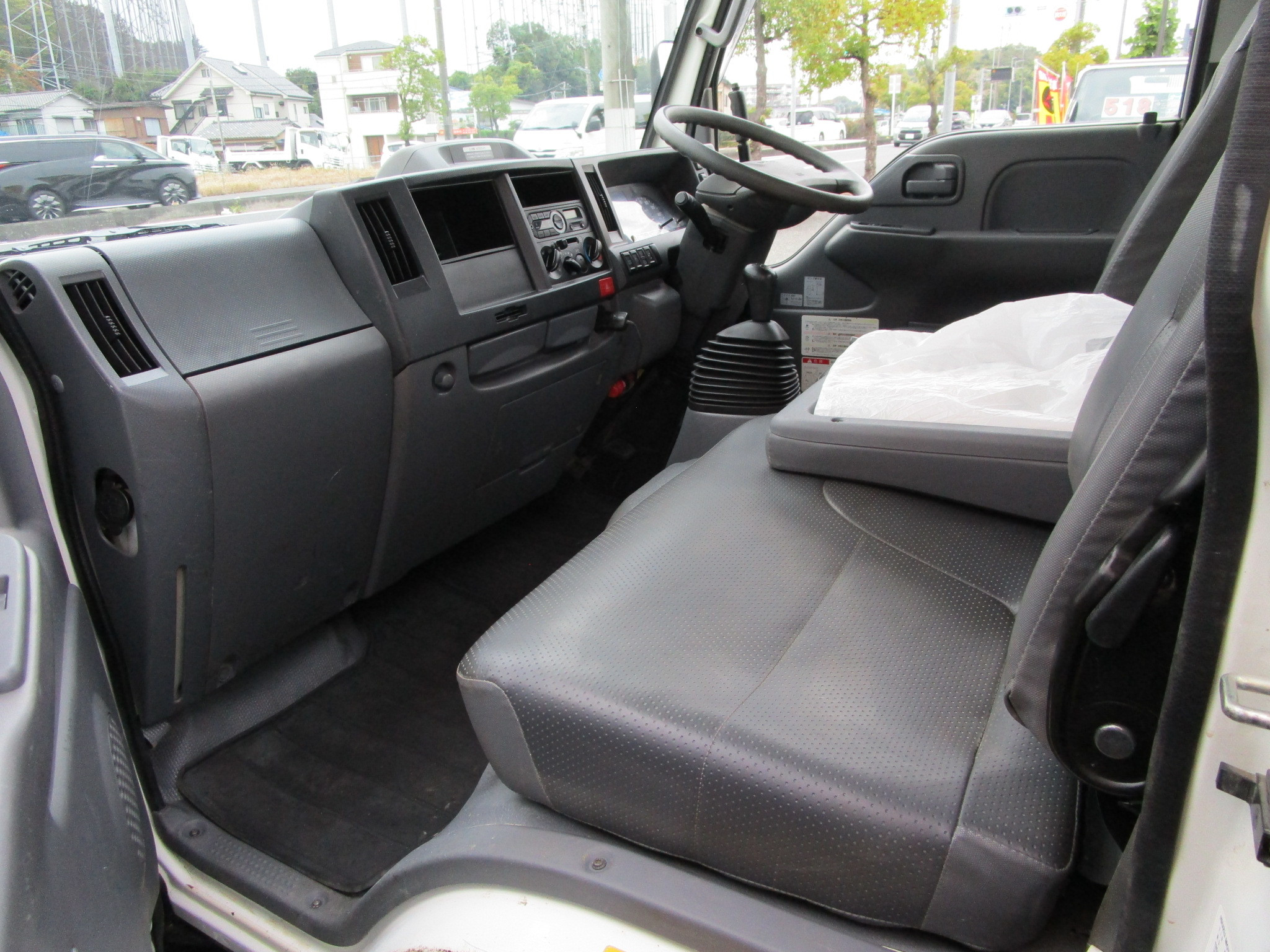 いすゞ エルフ 2RG-NKR88ADの写真22