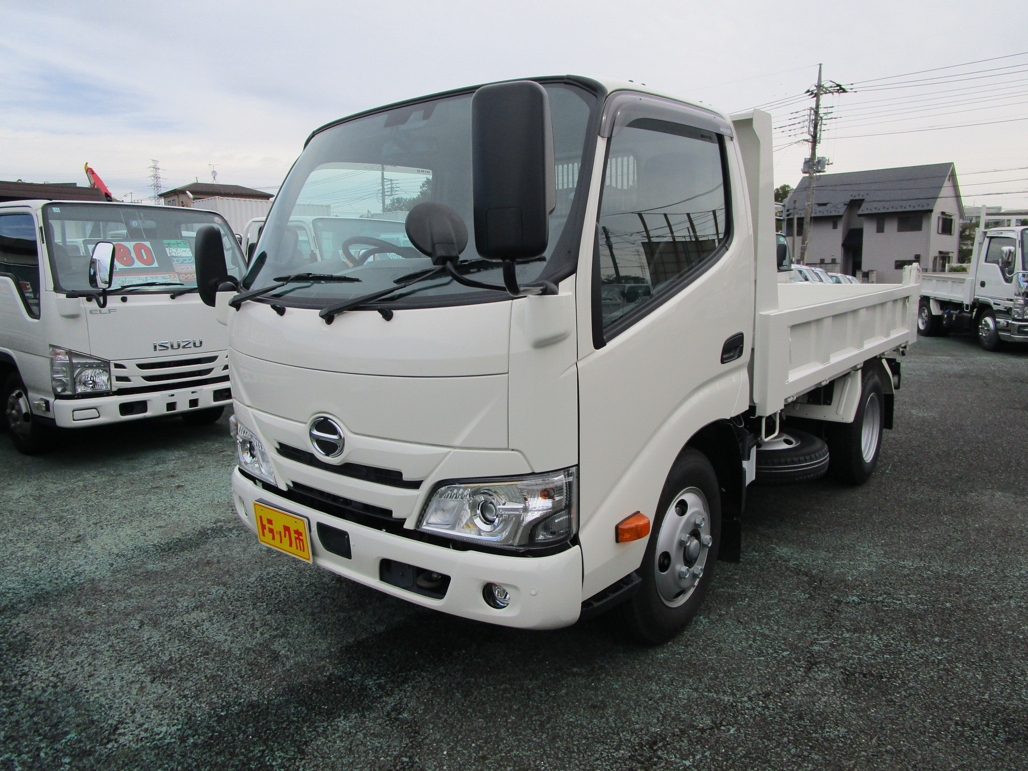 日野 デュトロ 2KG-XZU600Tの写真1