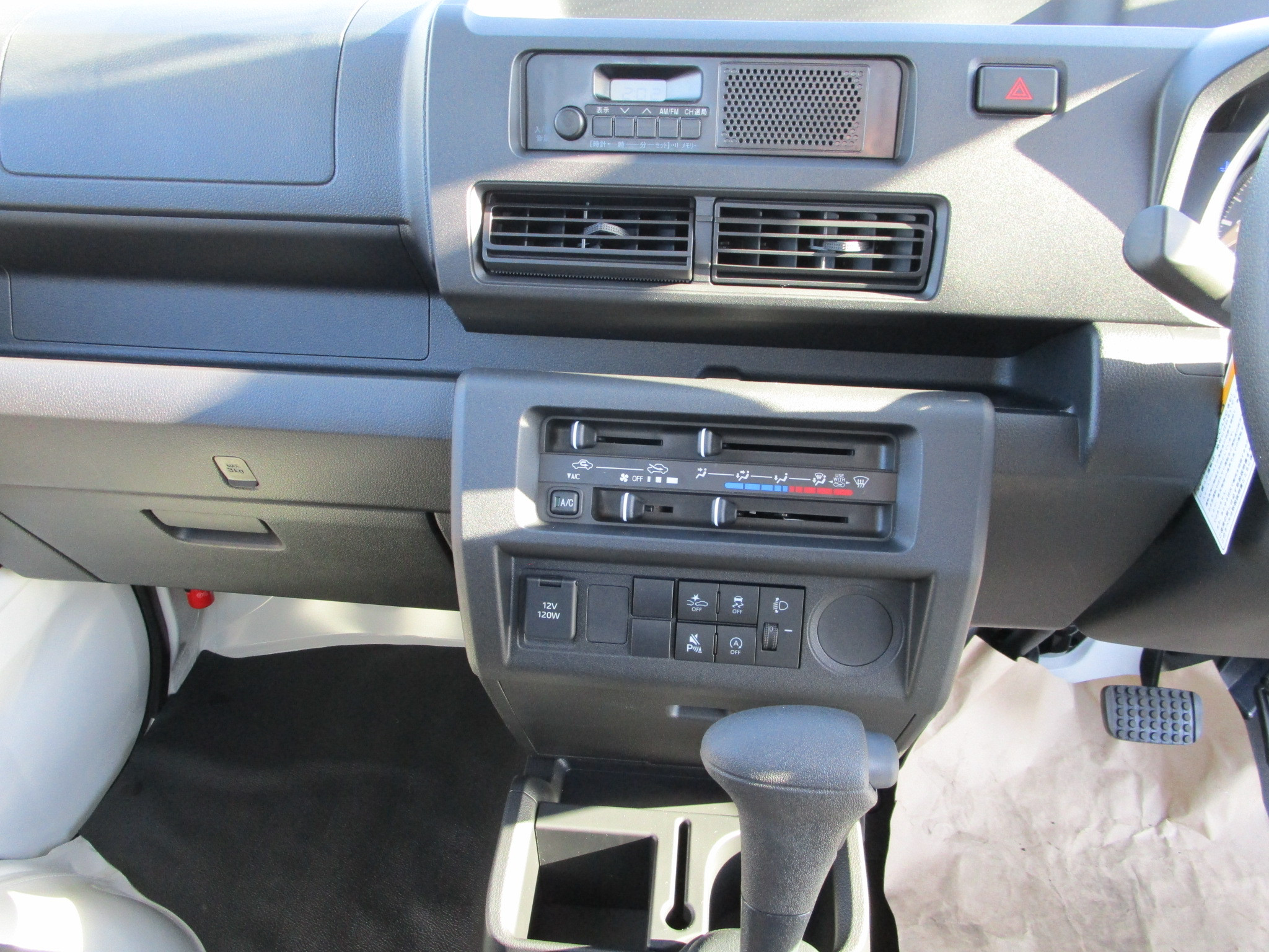 ダイハツ ハイゼットトラック 3BD-S500Pの写真12