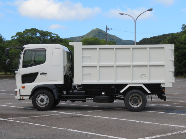 日野 レンジャー 2KG-FD2ABA(2WD)の写真4