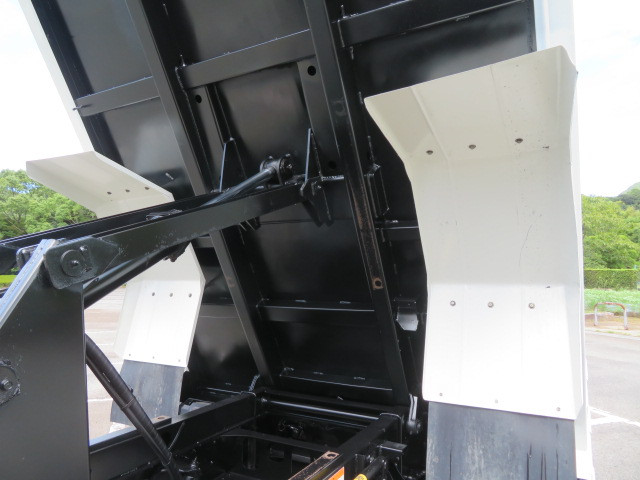 日野 レンジャー 2KG-FD2ABA(2WD)の写真49