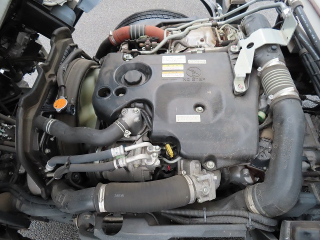 いすゞ エルフ TPG-NMR85AN(2WD)の写真43