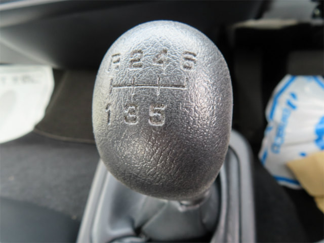 三菱 ファイター 2KG-FK62F(2WD)の写真21