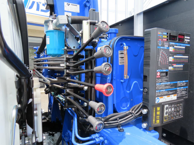 三菱 ファイター 2KG-FK62F(2WD)の写真39