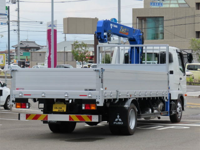 三菱 ファイター 2KG-FK62F(2WD)の写真3