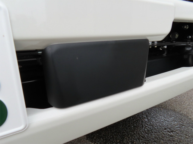 三菱 ファイター 2KG-FK62F(2WD)の写真9