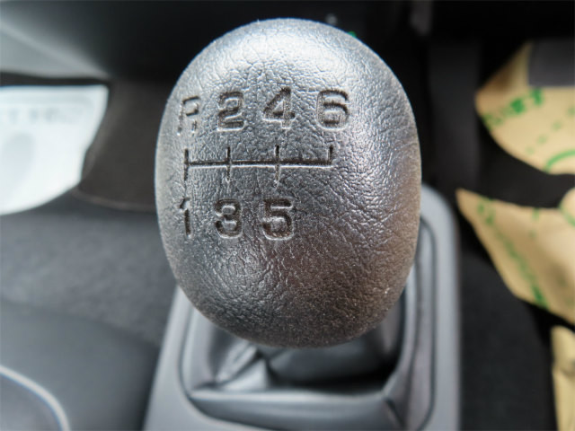 三菱 ファイター 2KG-FK62F(2WD)の写真21