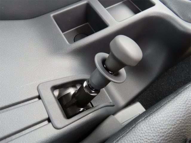 三菱 ファイター 2KG-FK62F(2WD)の写真22