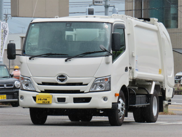 日野 デュトロ 2PG-XZU700M(2WD)の写真2