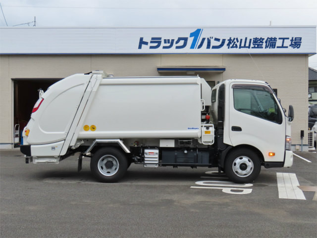 日野 デュトロ 2PG-XZU700M(2WD)の写真5