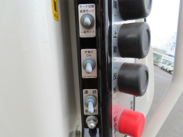 日野 デュトロ 2PG-XZU700M(2WD)の写真42