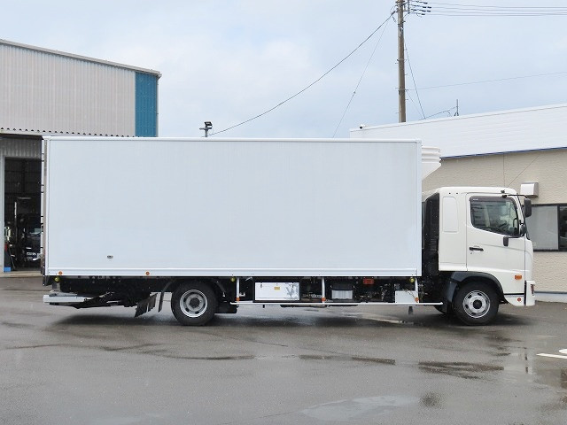 日野 レンジャー 2KG-FD2ABG(2WD)の写真5