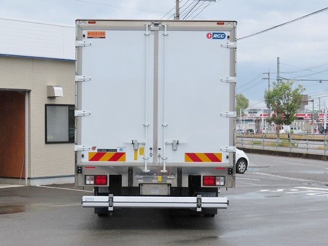 日野 レンジャー 2KG-FD2ABG(2WD)の写真8