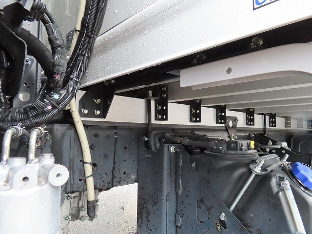 日野 レンジャー 2KG-FD2ABG(2WD)の写真49