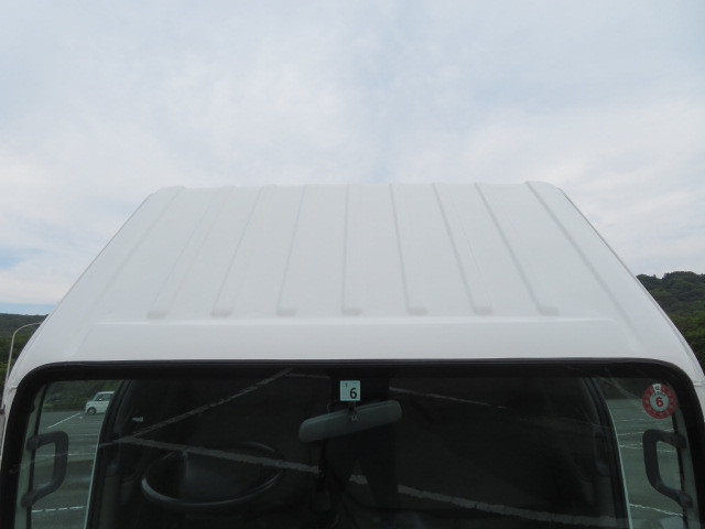 いすゞ エルフ TKG-NHR85A(2WD)の写真7