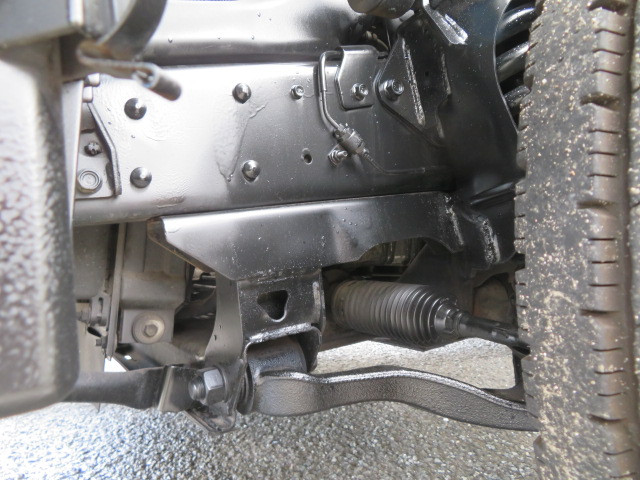 いすゞ エルフ BKG-NJR85A(2WD)の写真49