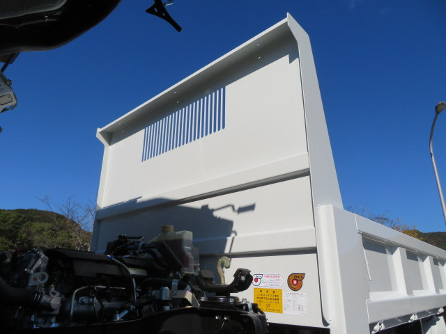 三菱 キャンター 2RG-FBA60(2WD)の写真34