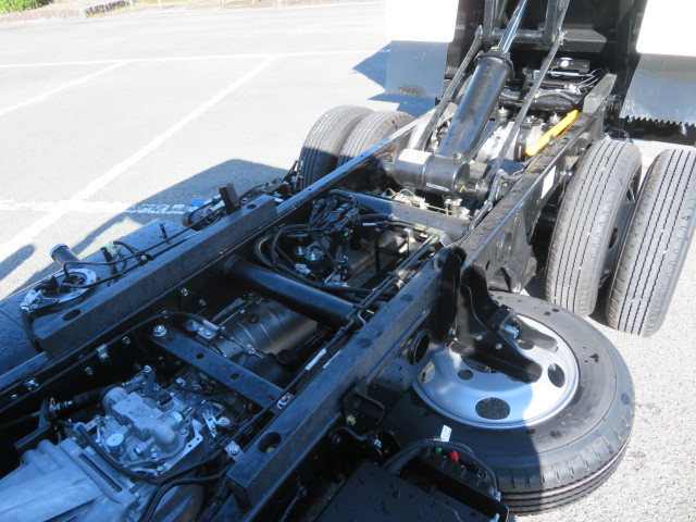 三菱 キャンター 2RG-FBA60(2WD)の写真48