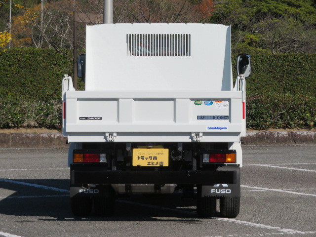 三菱 キャンター 2RG-FBA60(2WD)の写真8