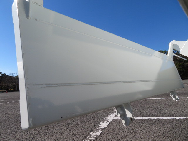 三菱 キャンター 2RG-FBA60(2WD)の写真30