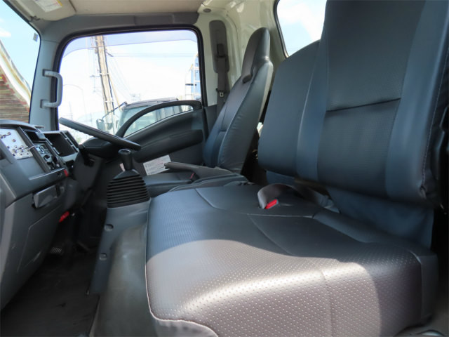 いすゞ エルフ 2PG-NPR88YNの写真10