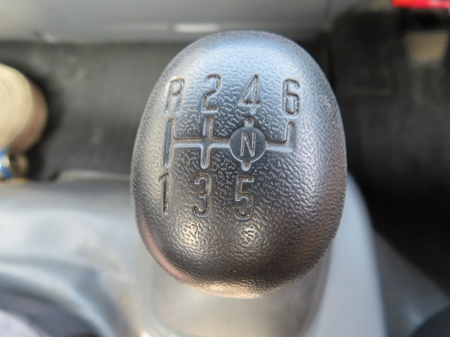 いすゞ エルフ 2PG-NPR88YNの写真18