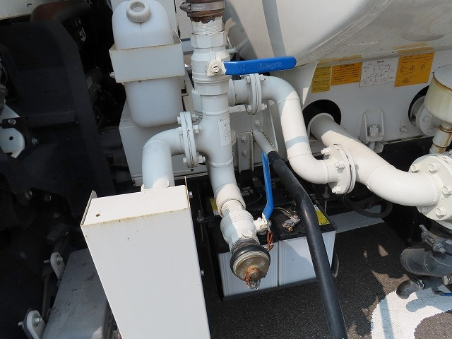 いすゞ エルフ 2PG-NPR88YNの写真32