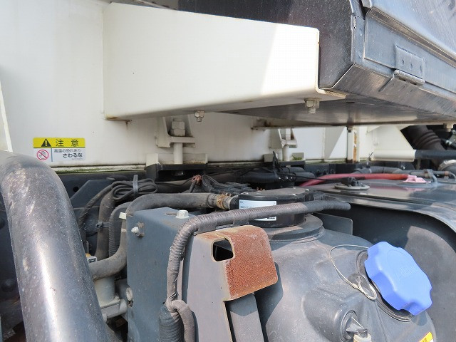 いすゞ エルフ 2PG-NPR88YNの写真47