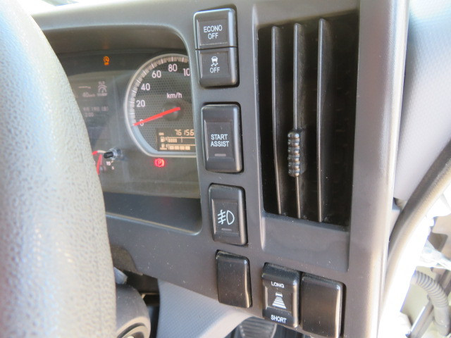 いすゞ フォワード 2RG-FSR90S2(2WD)の写真17