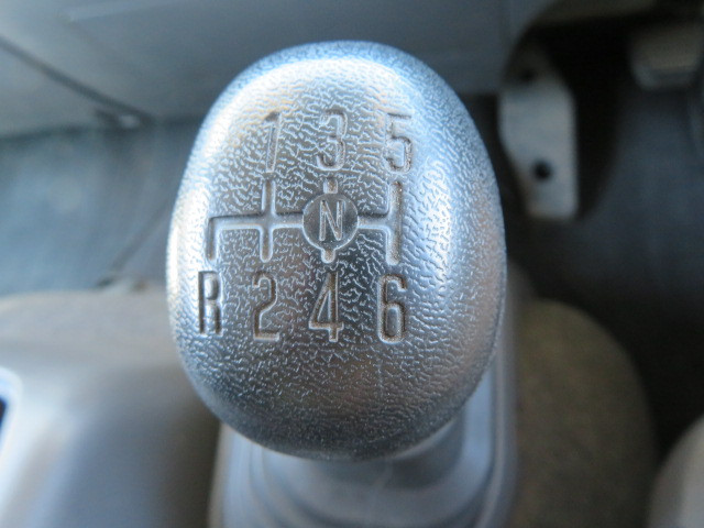 いすゞ フォワード 2RG-FSR90S2(2WD)の写真19