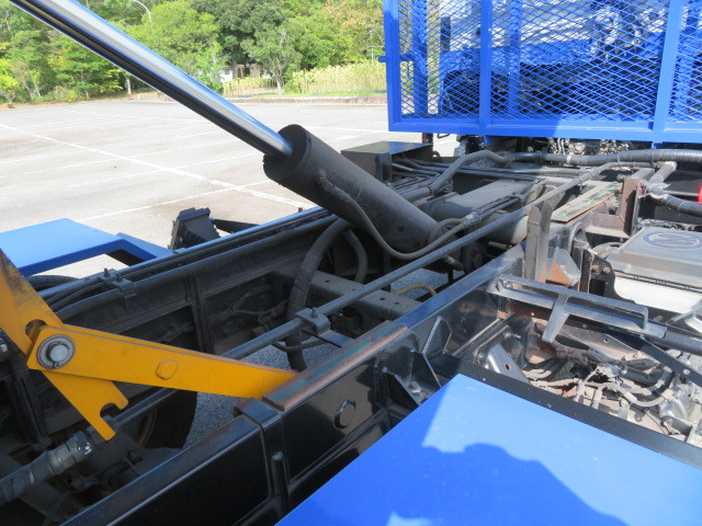 日野 レンジャー 2KG-FD2ABA(2WD)の写真48