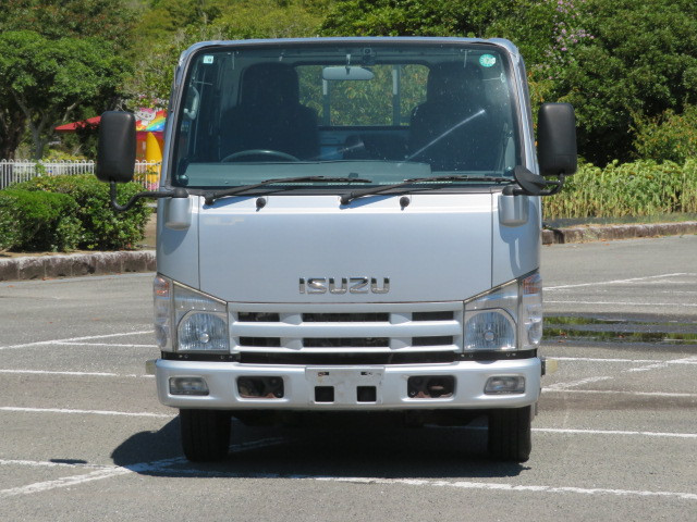 いすゞ エルフ TKG-NJR85A(2WD)の写真5