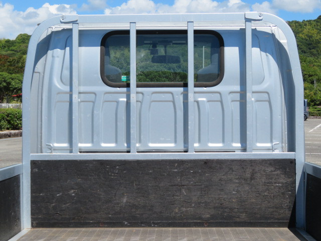 いすゞ エルフ TKG-NJR85A(2WD)の写真24