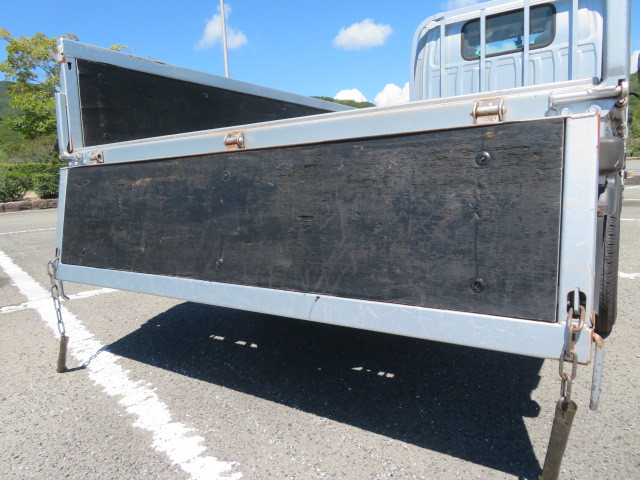 いすゞ エルフ TKG-NJR85A(2WD)の写真27