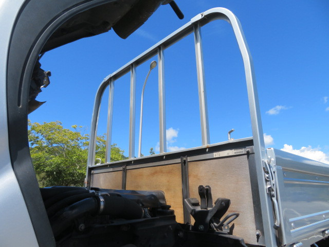 いすゞ エルフ TKG-NJR85A(2WD)の写真33